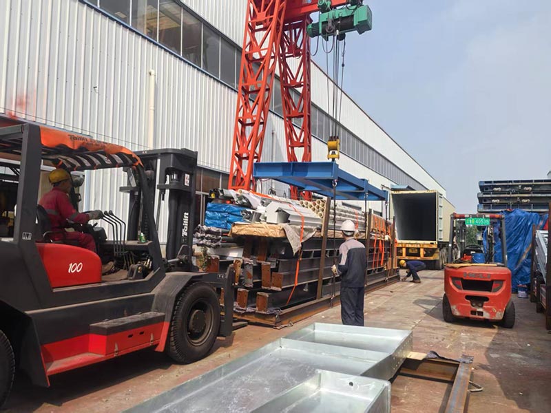 Guyanako altzairuzko egiturak arrakastaz bidali ziren, atzerriko eraikuntza-bidaia berriak erraztuz