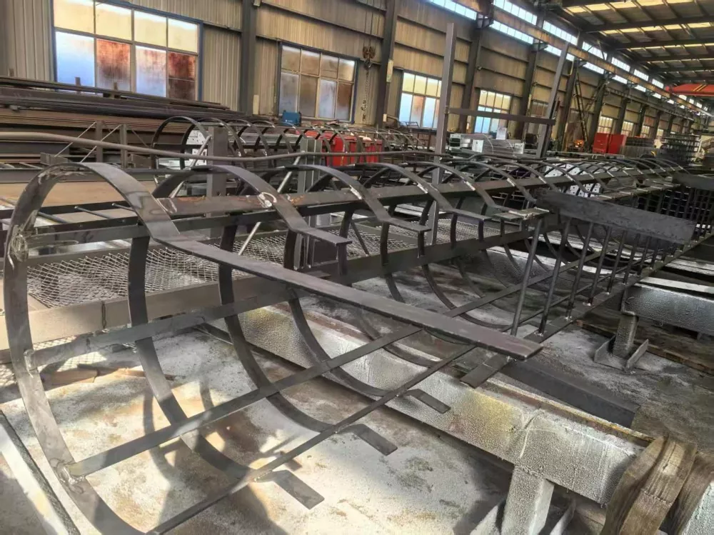 Sarbide Bertikalerako Altzairuzko Eskailera Industriala